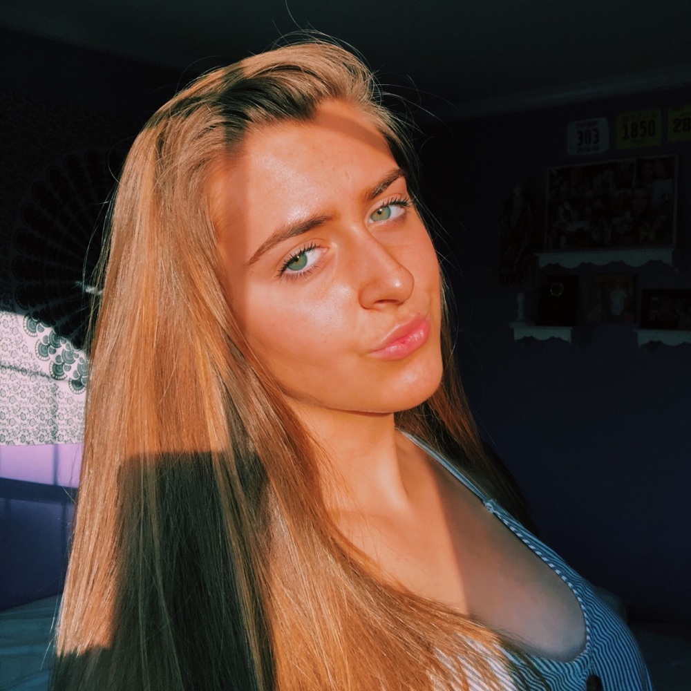 Meet your Posher, Savannah